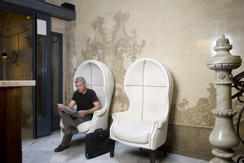 Praktik Rambla Hotel Barcelona 3*,